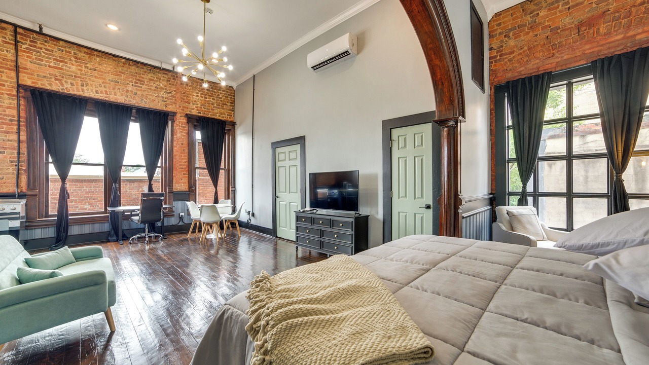 Photo of Bedroom in Marshall