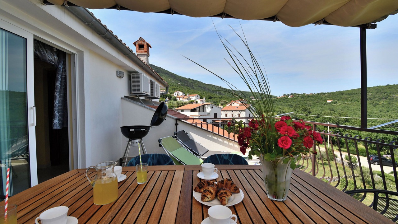 Photo of Outdoor in Martina
