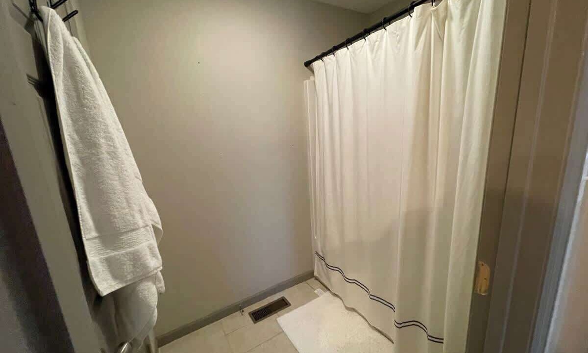 Photo of Bathroom in McEwen