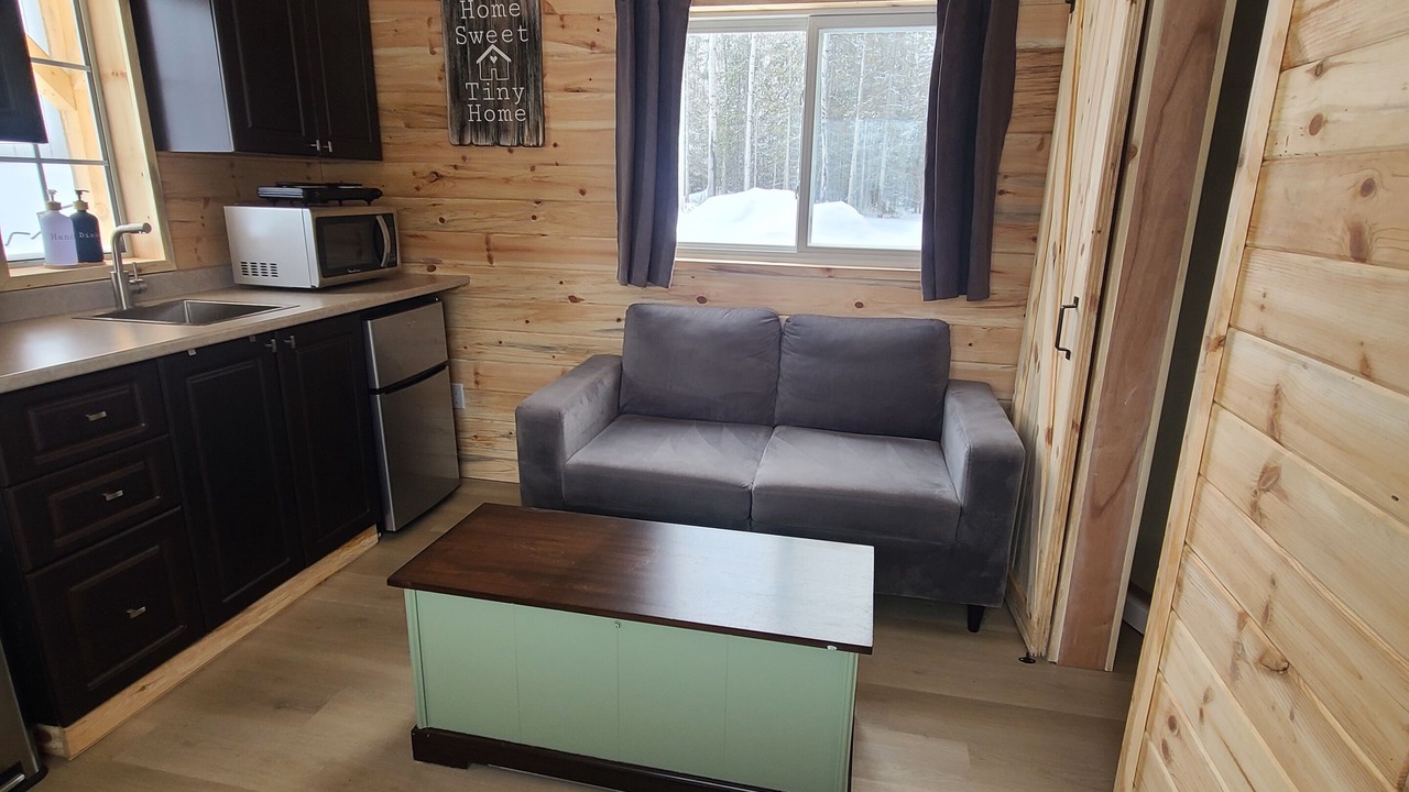 Photo of Livingroom in Matheson