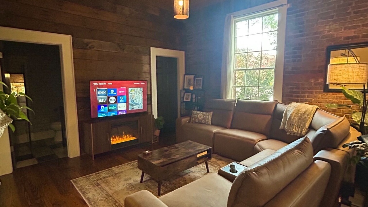 Photo of Livingroom in Eatonton
