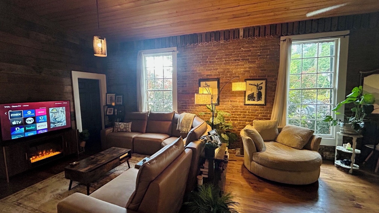 Photo of Livingroom in Eatonton