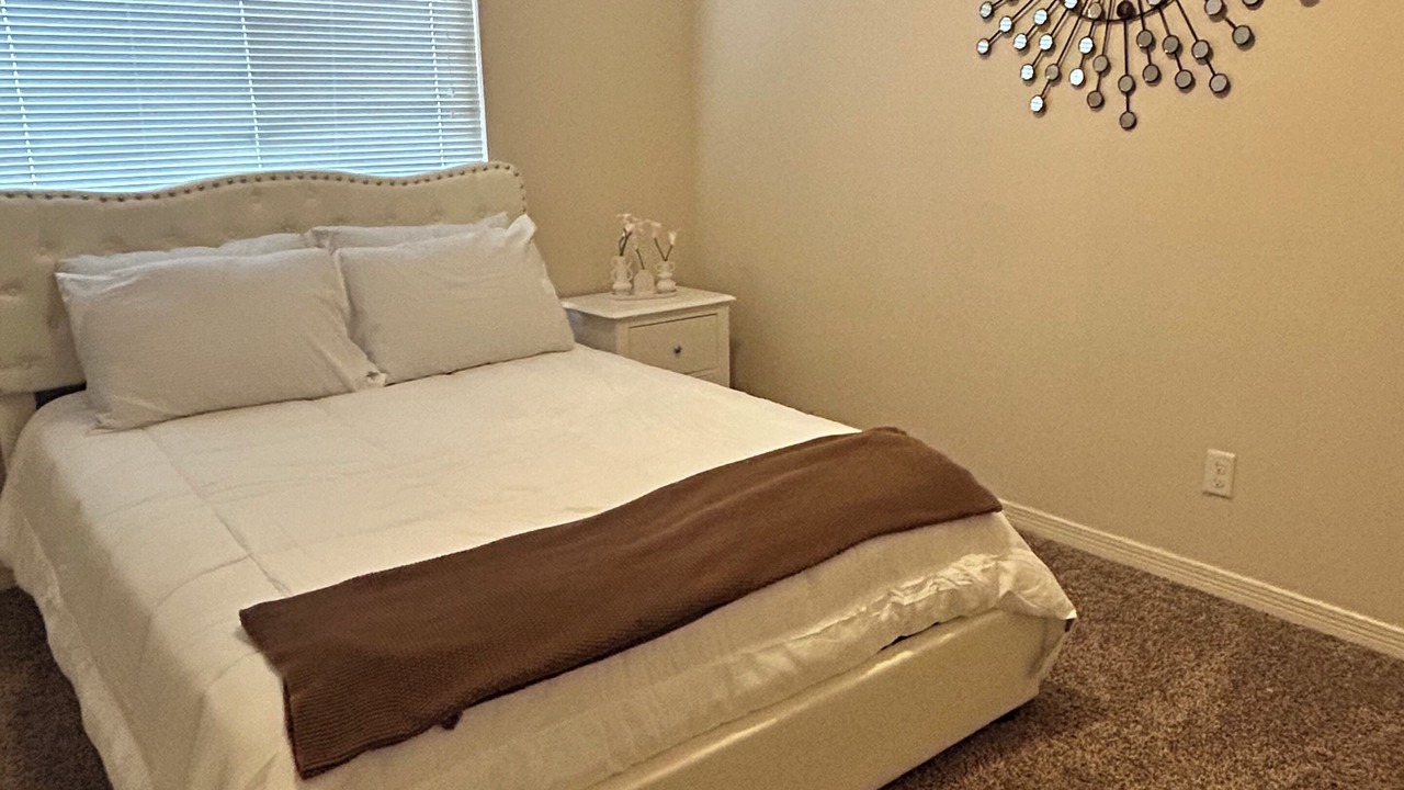 Photo of Bedroom in Biggs Field