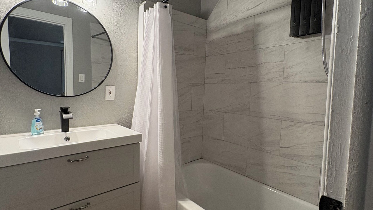 Photo of Bathroom in Killeen