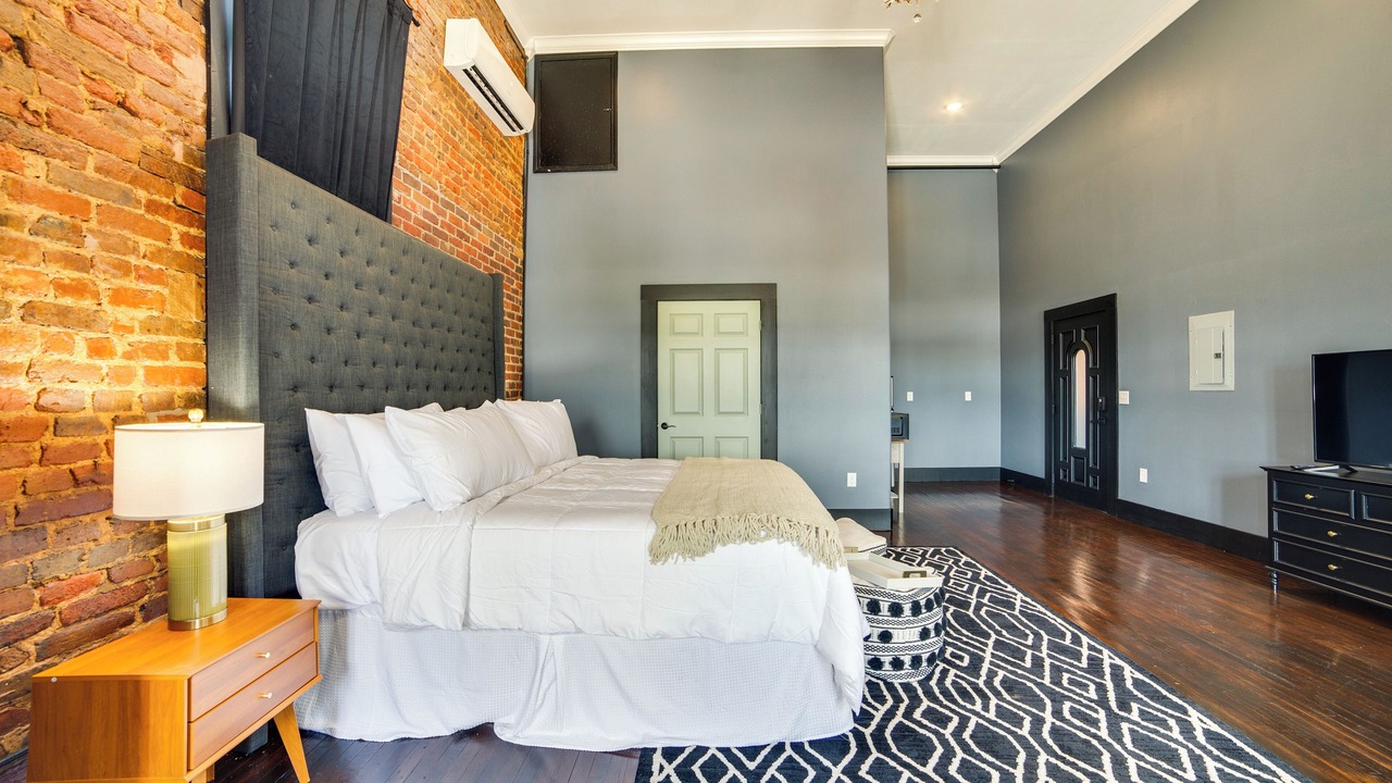 Photo of Bedroom in Marshall