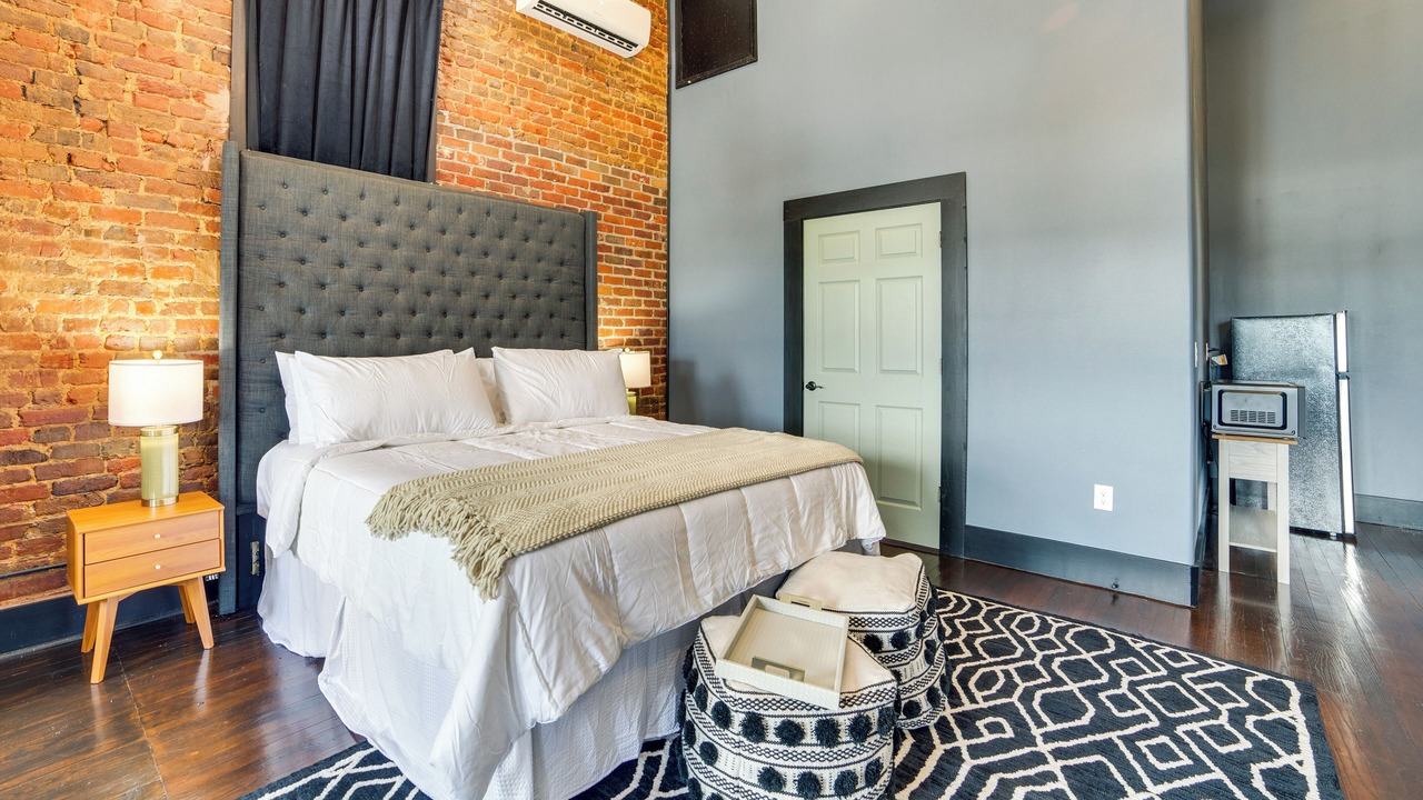 Photo of Bedroom in Marshall