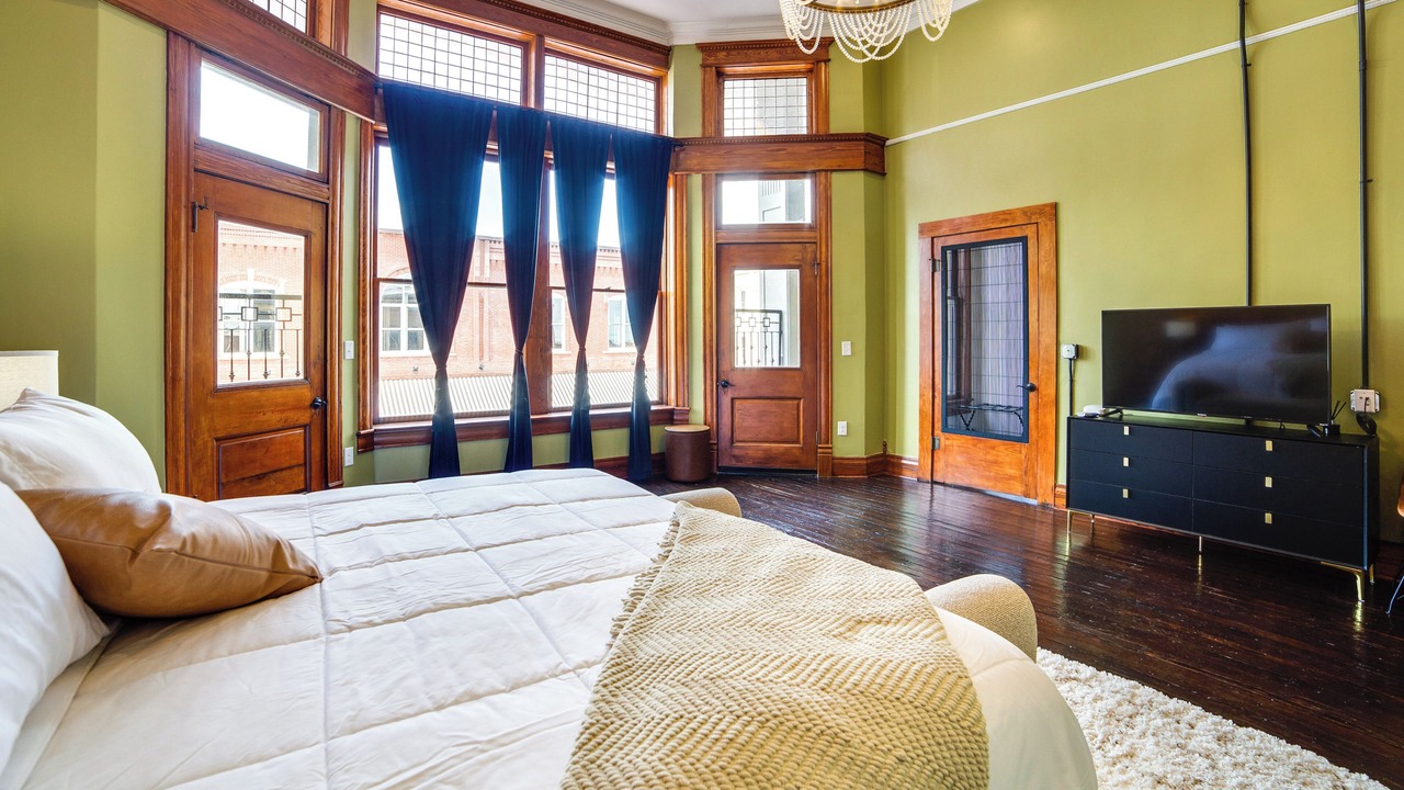 Photo of Bedroom in Marshall