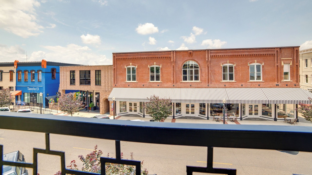 Photo of Patio Balcony in Marshall