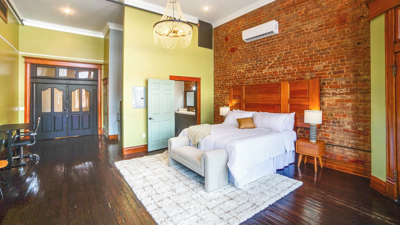 Photo of Bedroom in Marshall