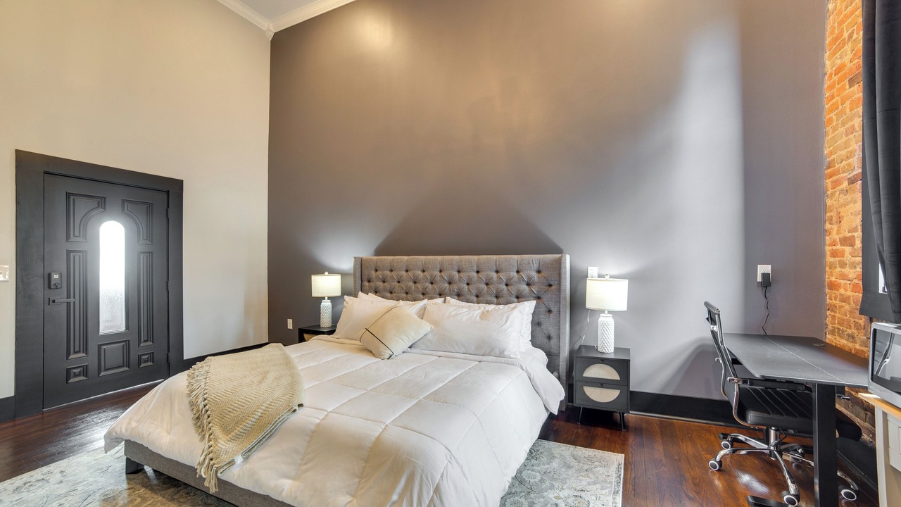 Photo of Bedroom in Marshall