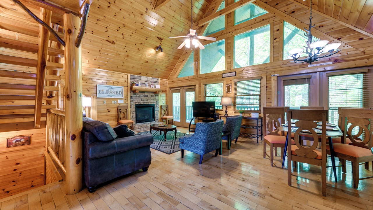 Photo of Livingroom in Hemlock Hills