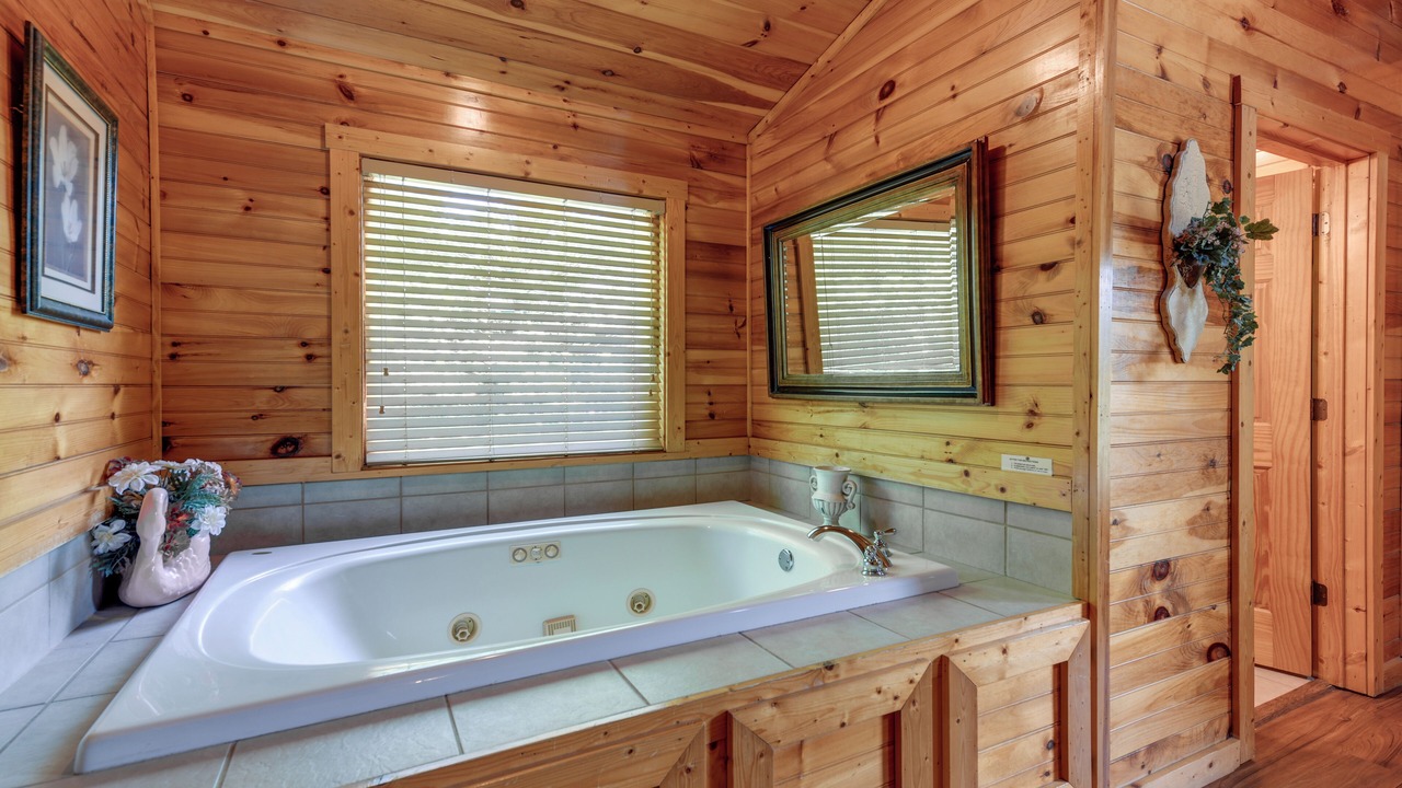 Photo of Bathroom in Hemlock Hills