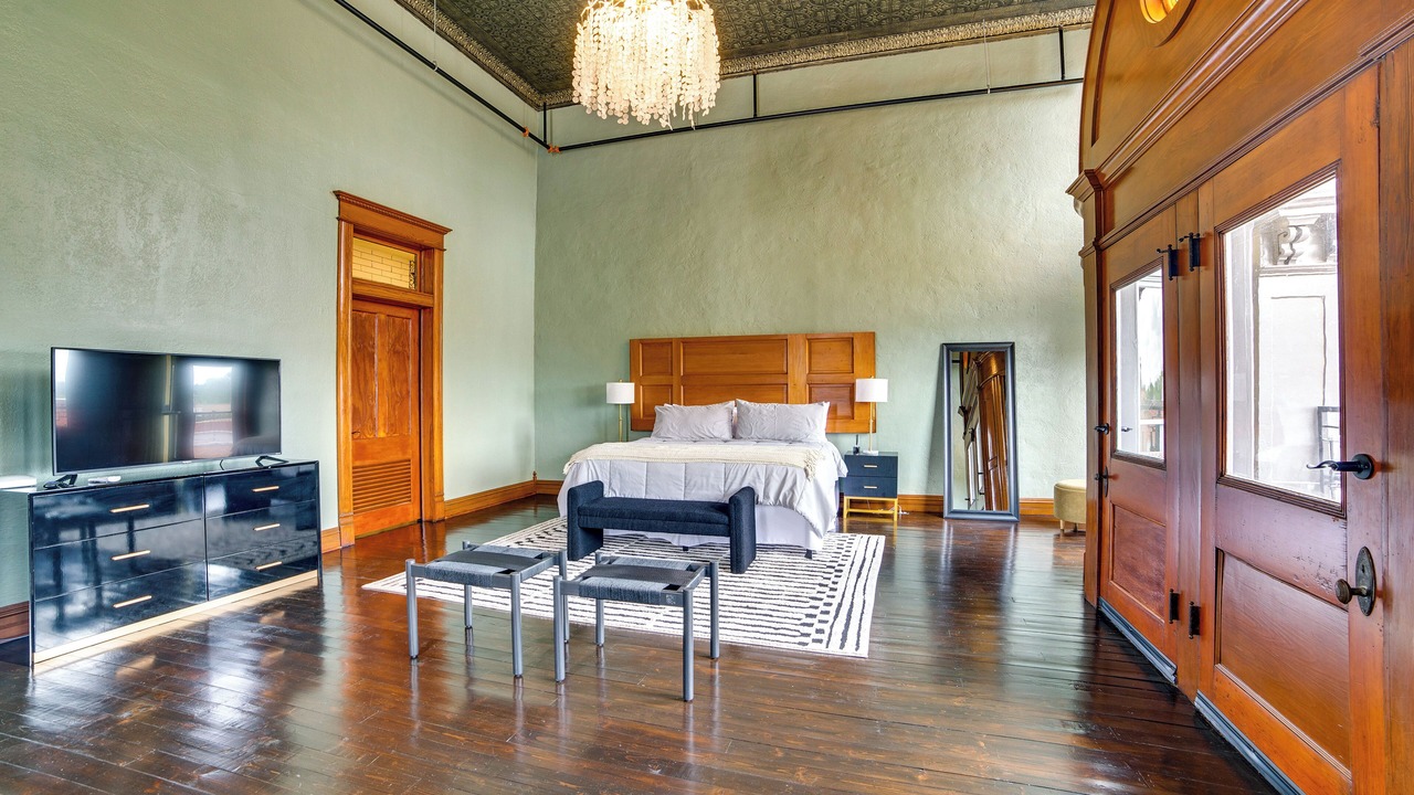 Photo of Bedroom in Marshall