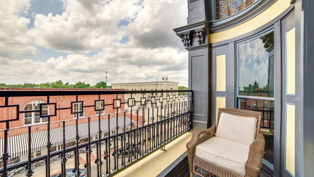 Photo of Patio Balcony in Marshall