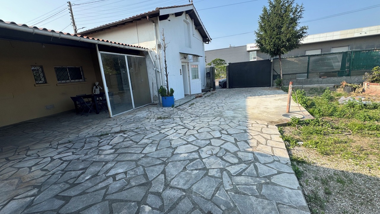 Photo of Outdoor in Croix de Pierre - Route d'Espagne