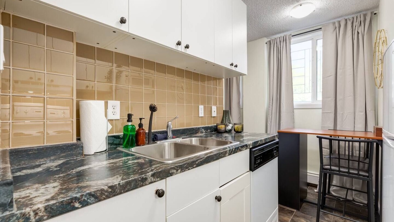 Photo of Kitchen in Crescent Heights