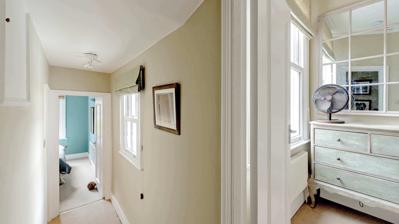 Photo of Others in Fulham Broadway