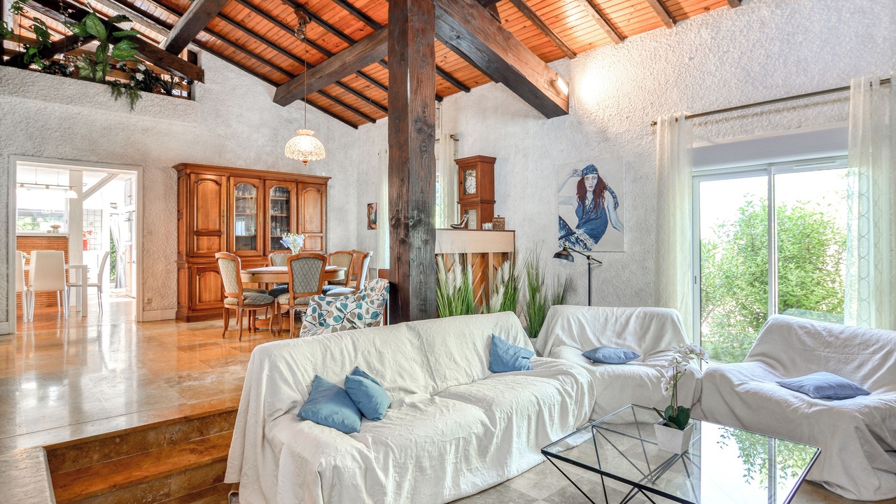 Photo of Livingroom in Trebes