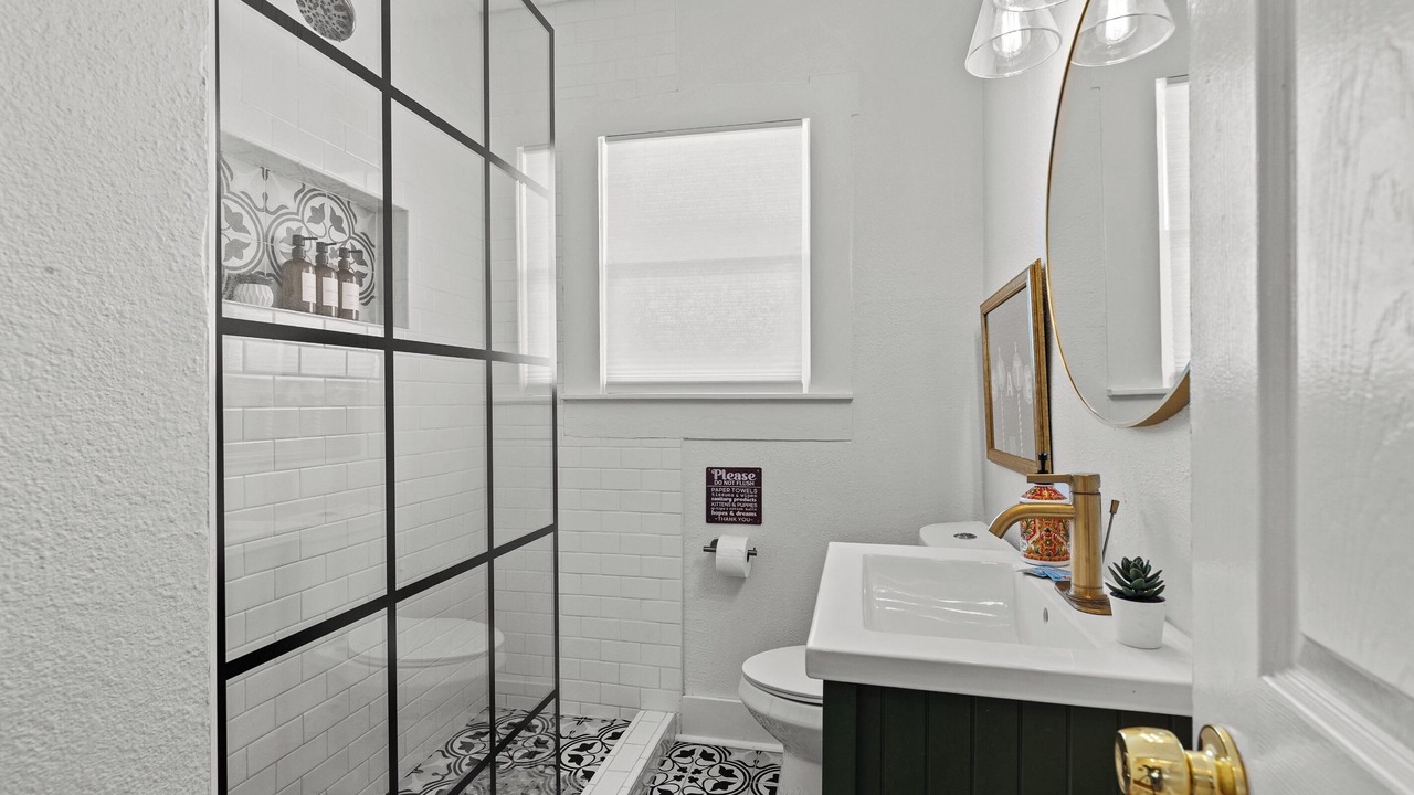 Photo of Bathroom in Denver Heights