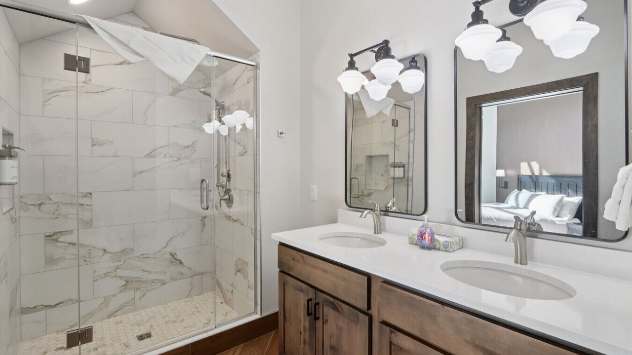 Photo of Bathroom in Lake Delton