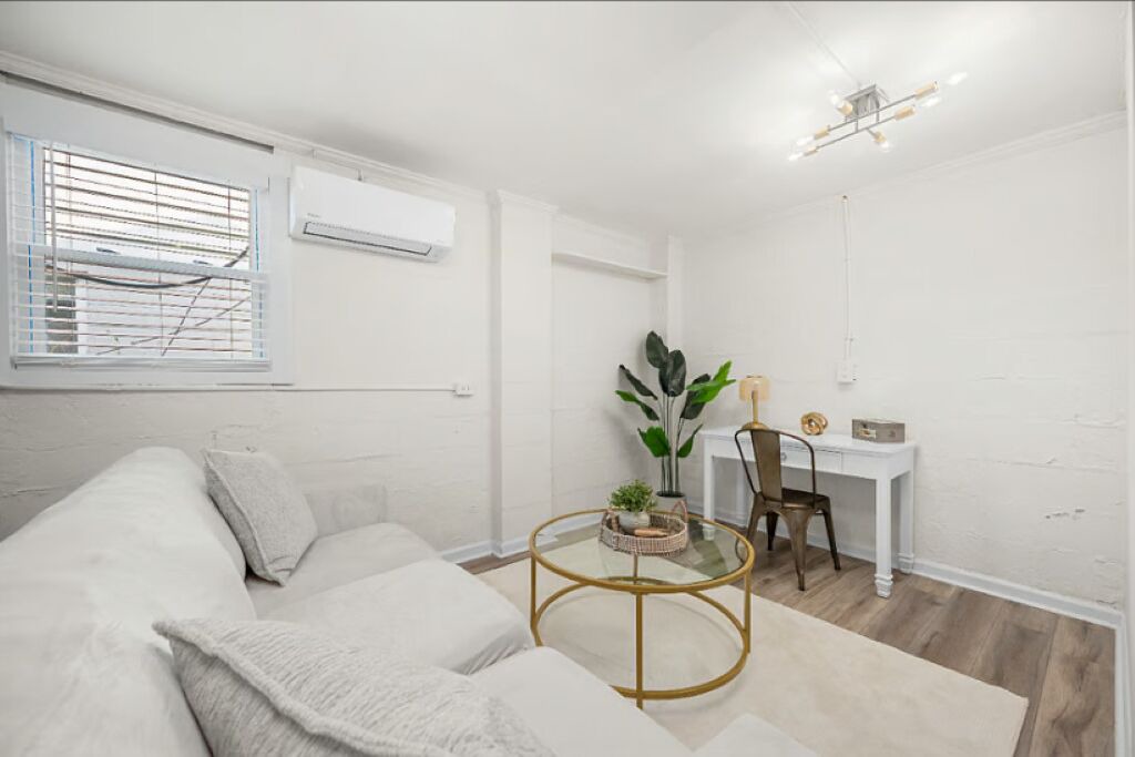 Photo of Livingroom in Lindridge-Martin Manor