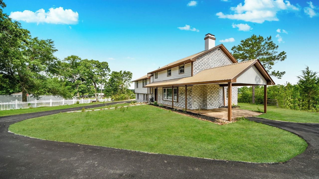Photo of Outdoor in Blue Bell Estates