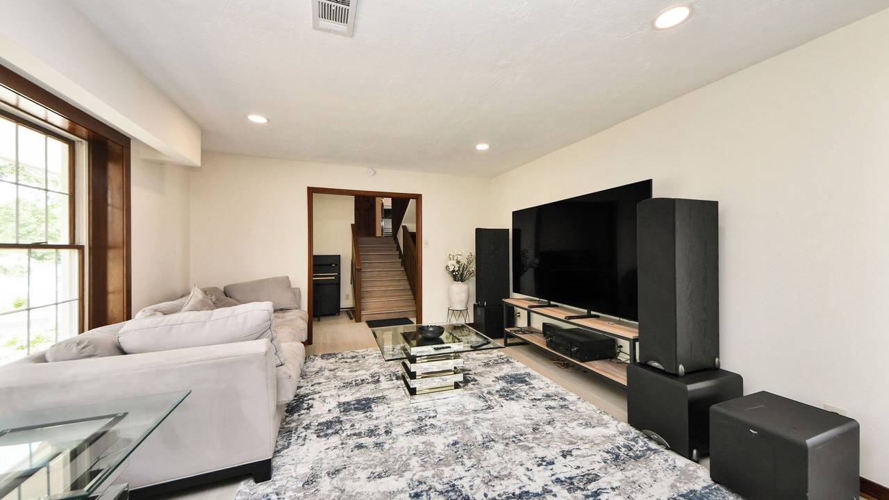 Photo of Livingroom in Blue Bell Estates