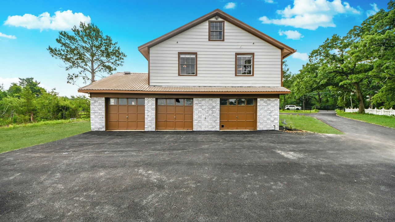 Photo of Outdoor in Blue Bell Estates