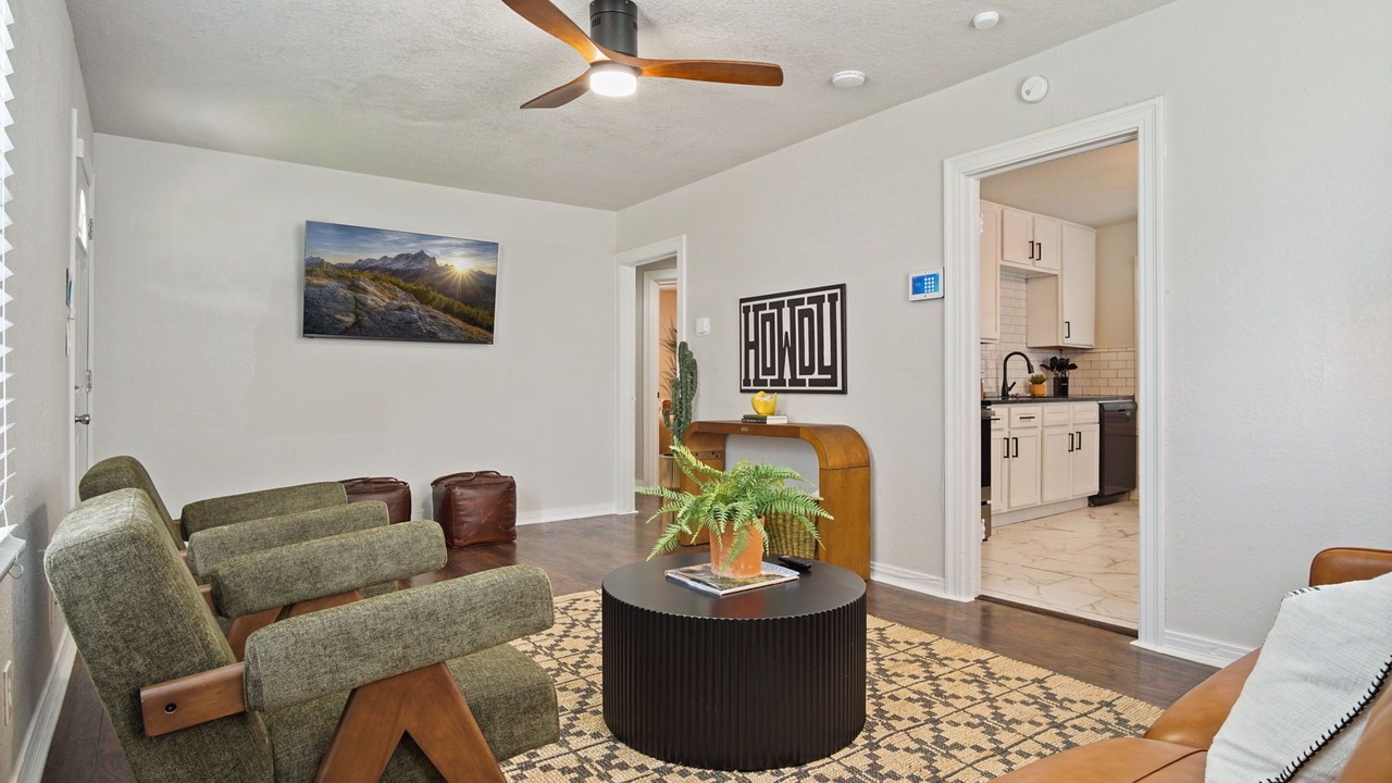 Photo of Livingroom in Norman