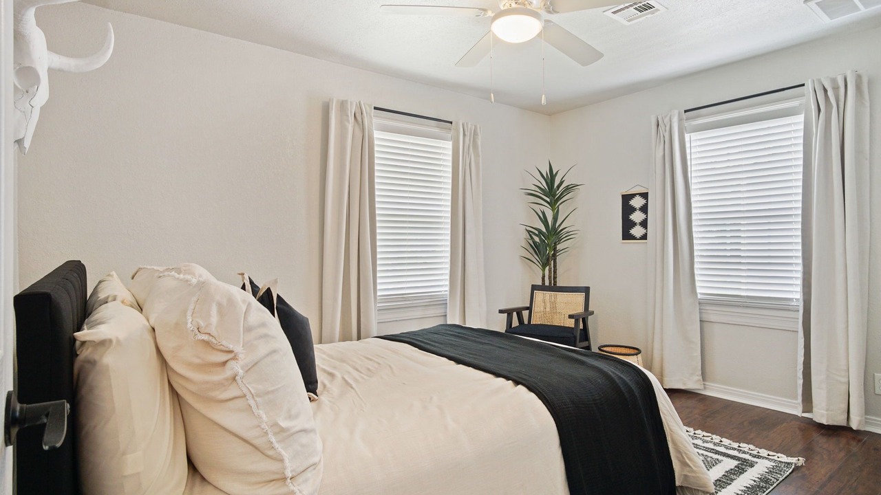 Photo of Bedroom in Norman