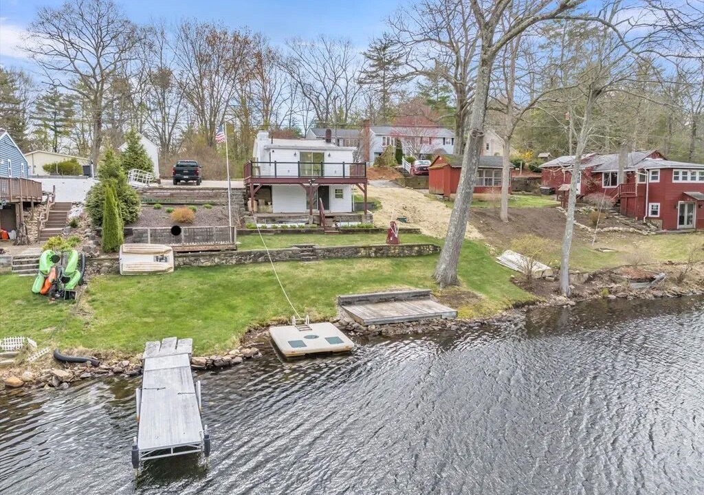 Photo of Outdoor in Charlton