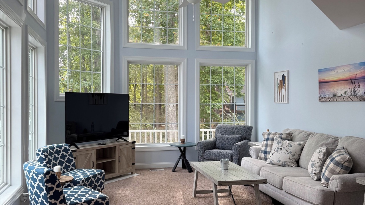 Photo of Livingroom in Henrico