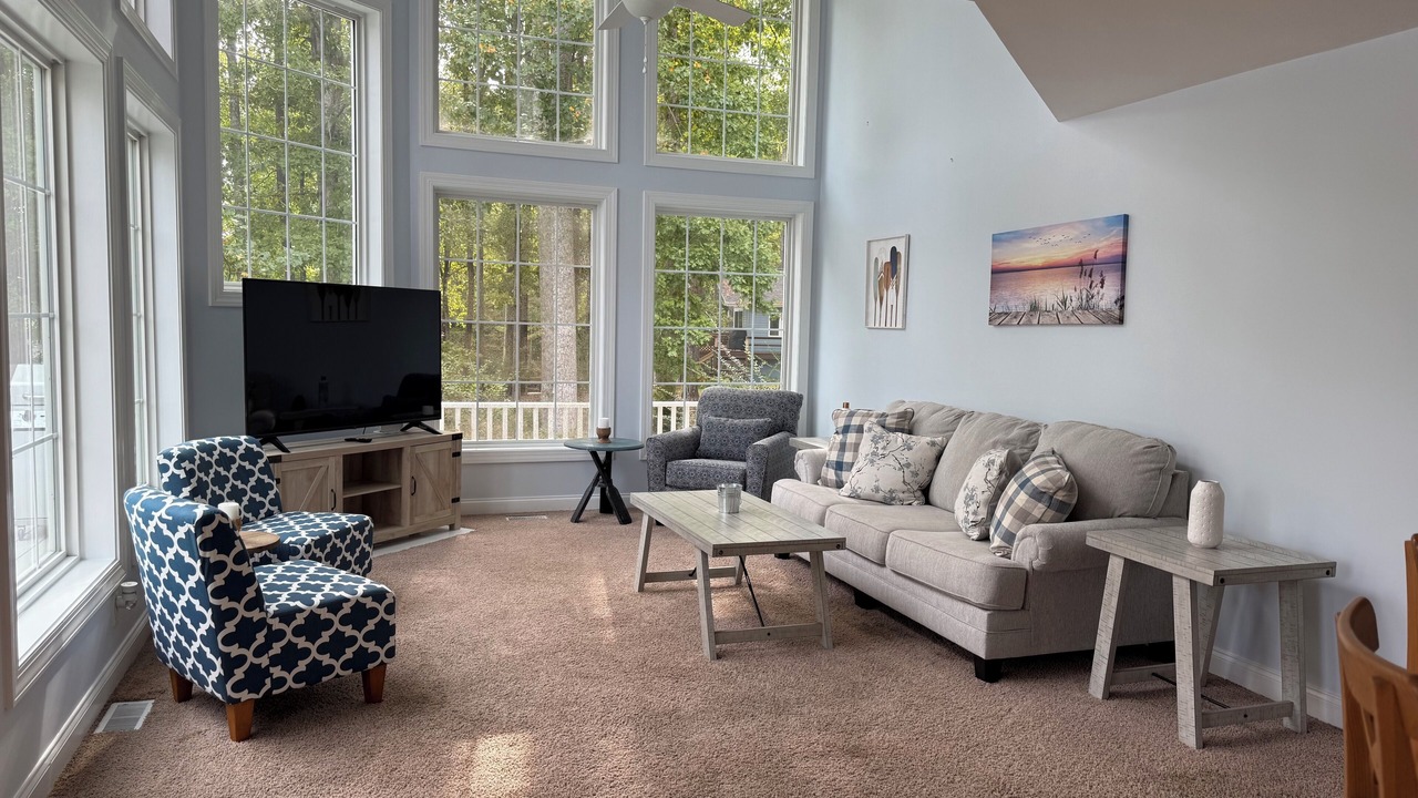 Photo of Livingroom in Henrico