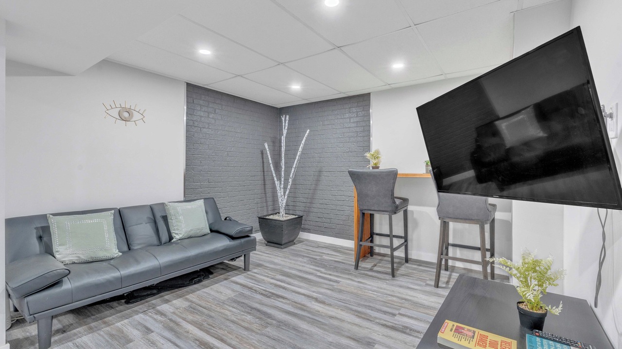 Photo of Livingroom in St. James
