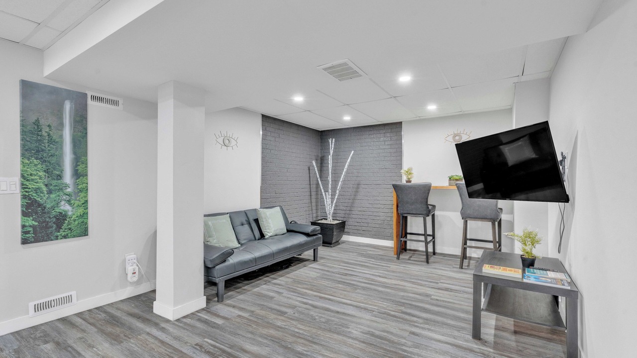 Photo of Livingroom in St. James