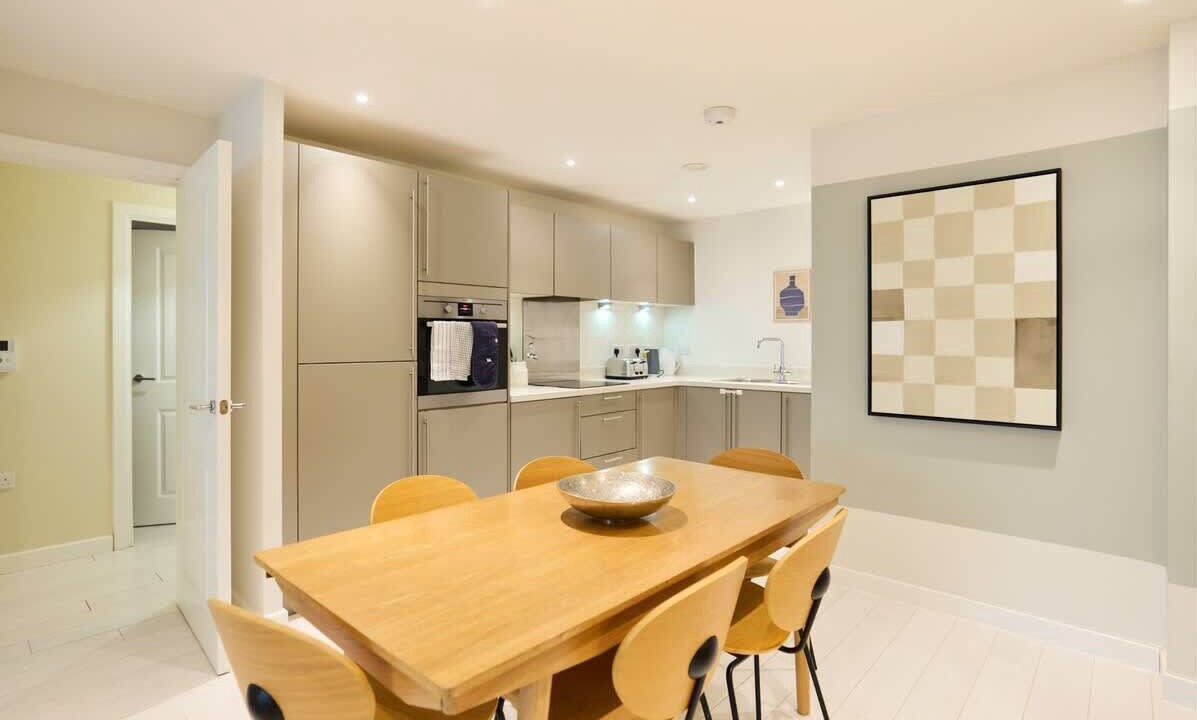 Photo of Others in Tottenham Hale