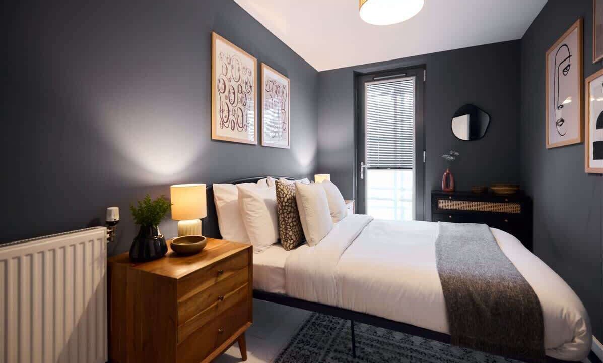 Photo of Bedroom in Tottenham Hale