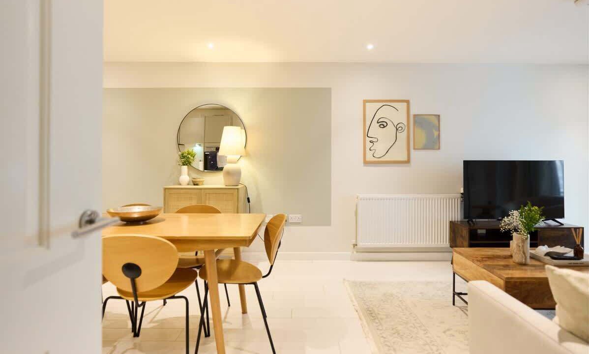 Photo of Others in Tottenham Hale