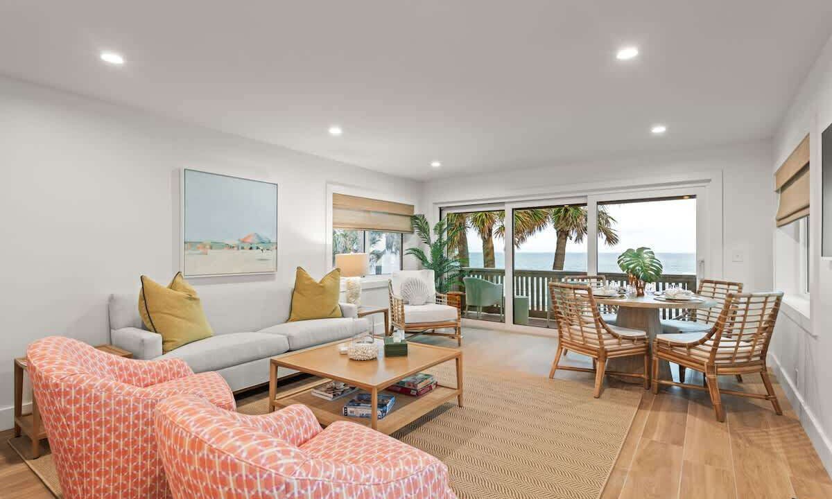 Photo of Livingroom in Belleair Beach