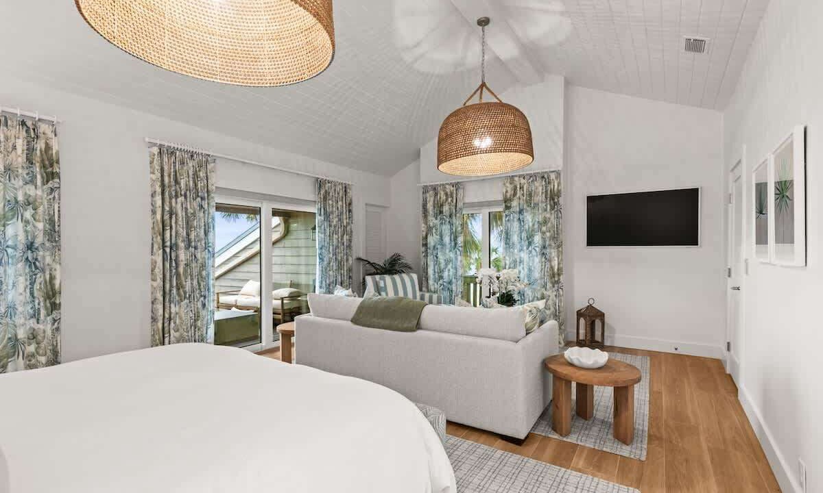 Photo of Bedroom in Belleair Beach