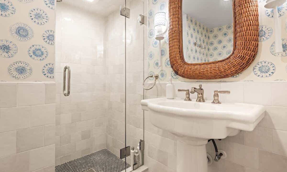 Photo of Bathroom in Belleair Beach