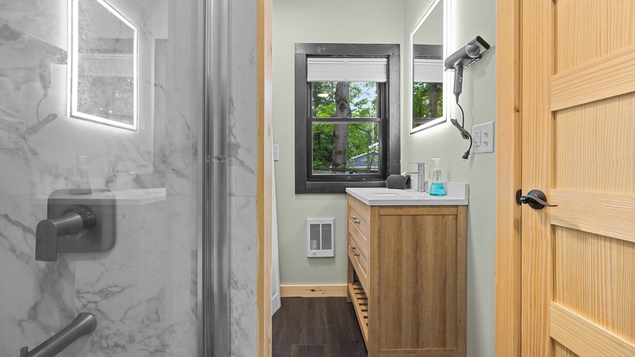 Photo of Bathroom in Town of Torrey