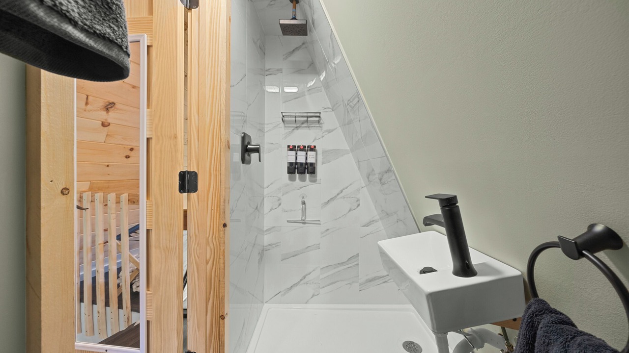 Photo of Bathroom in Town of Torrey