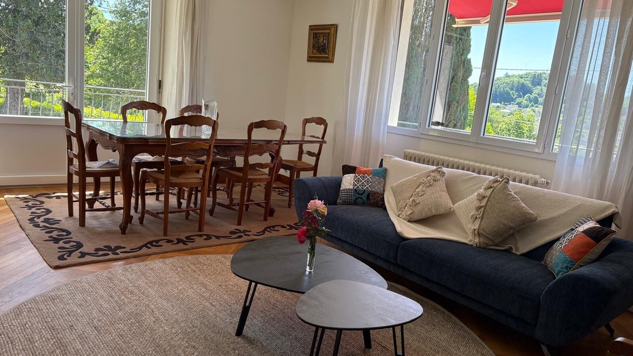 Photo of Livingroom in Eymoutiers
