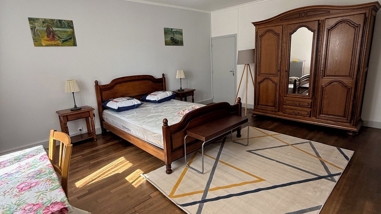 Photo of Bedroom in Chalindrey