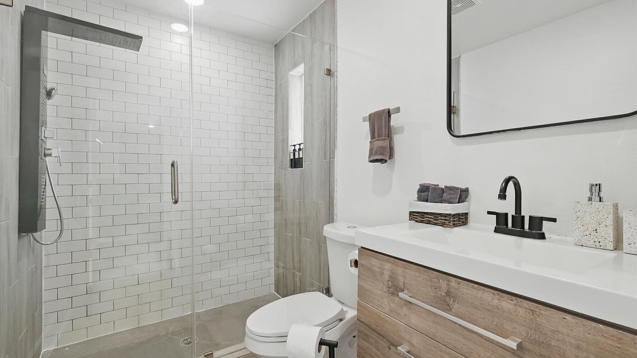 Photo of Bathroom in Old East Dallas