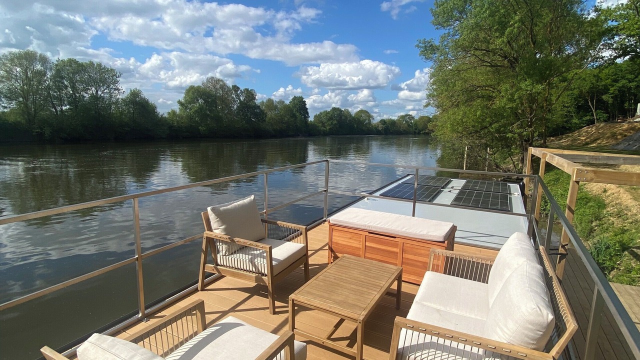 Photo of Outdoor in Montreuil-Juigne