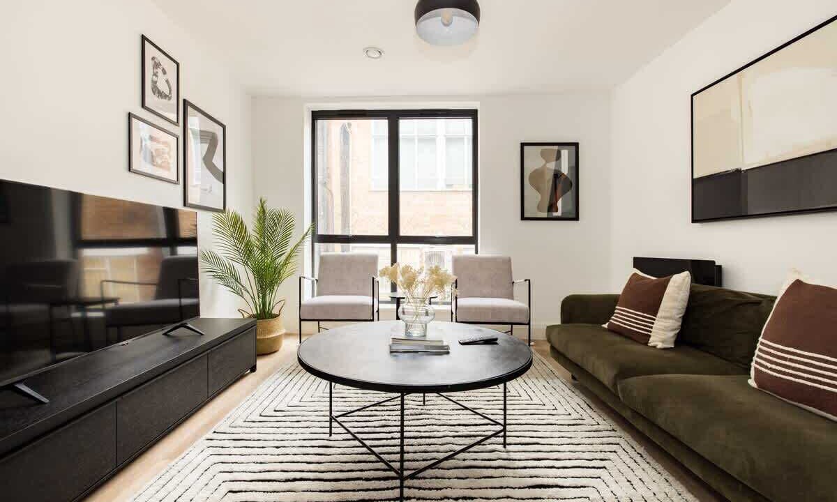 Photo of Livingroom in Wembley Central