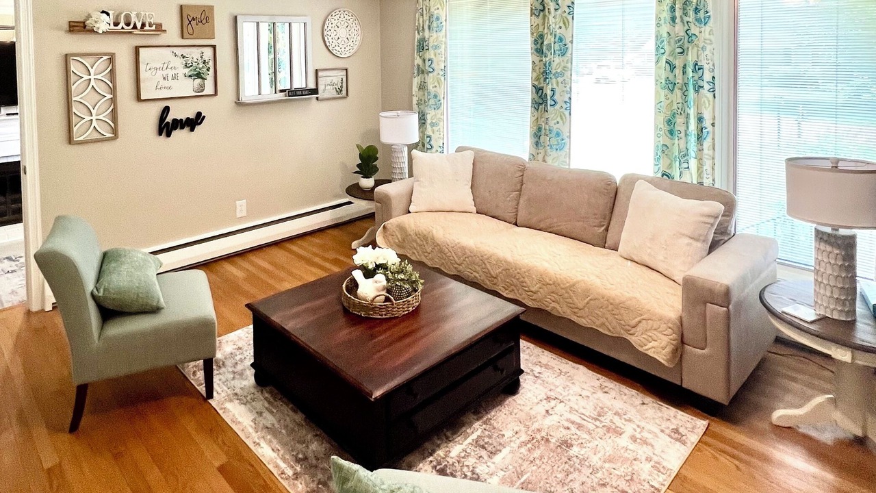 Photo of Livingroom in Tuckahoe