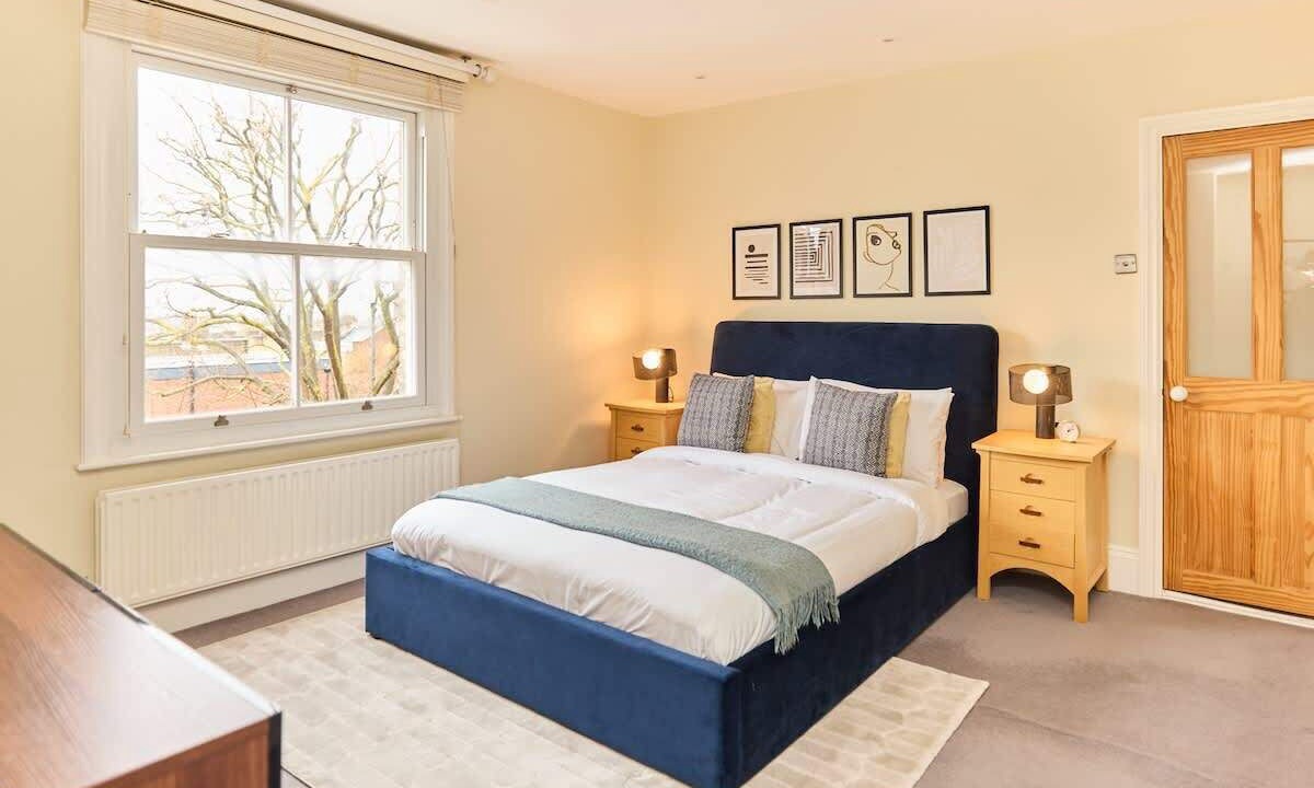 Photo of Bedroom in Peckham Rye